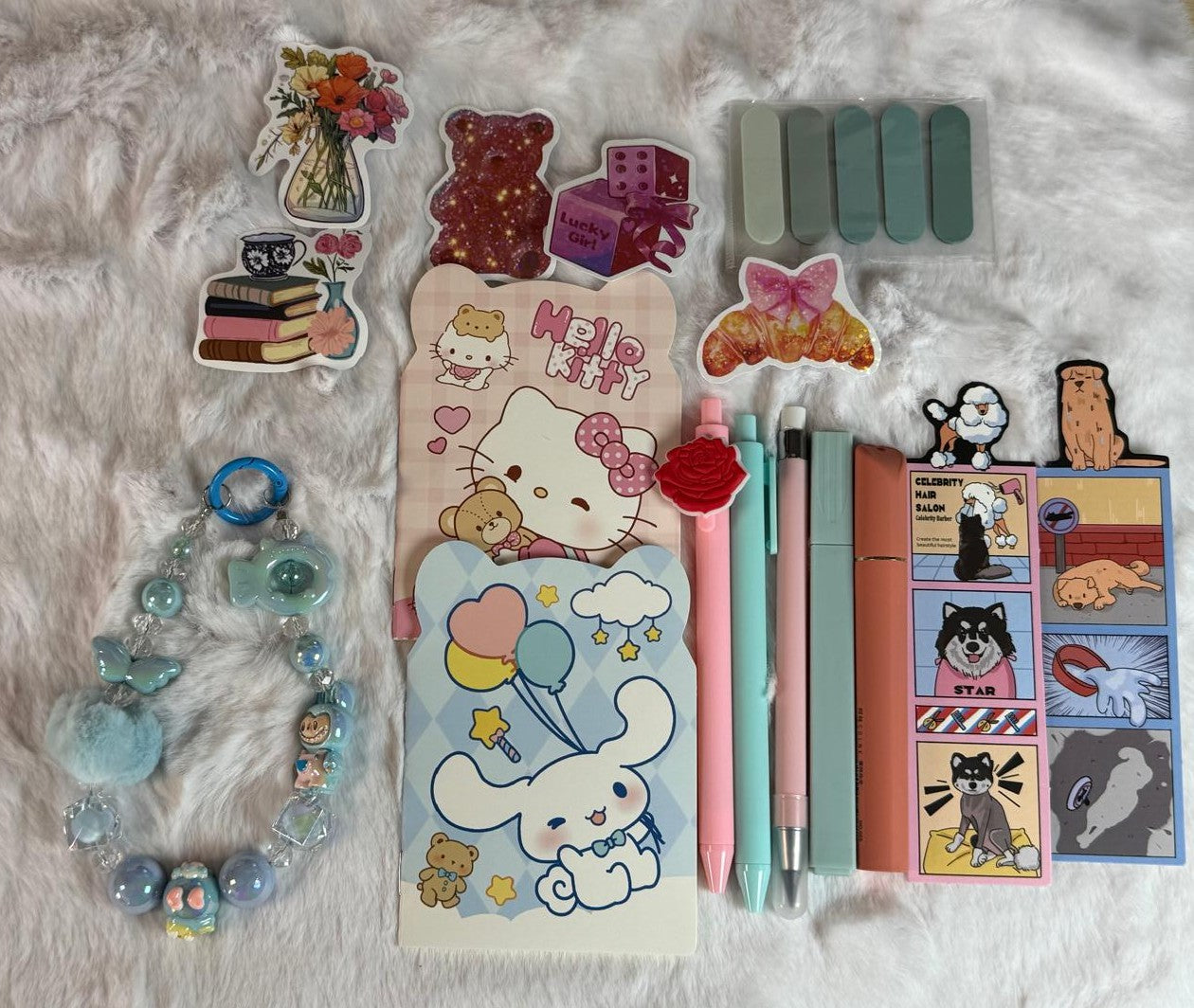 HELLO KITTY CINNAMOROLL