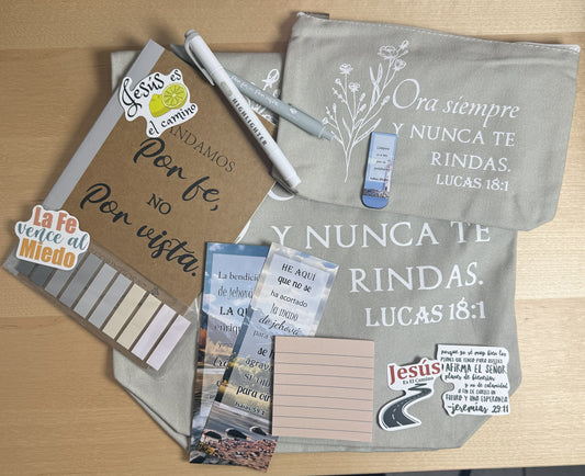 ANDAMOS POR FE... (B)