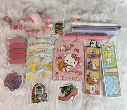 HELLO KITTY CINNAMOROLL